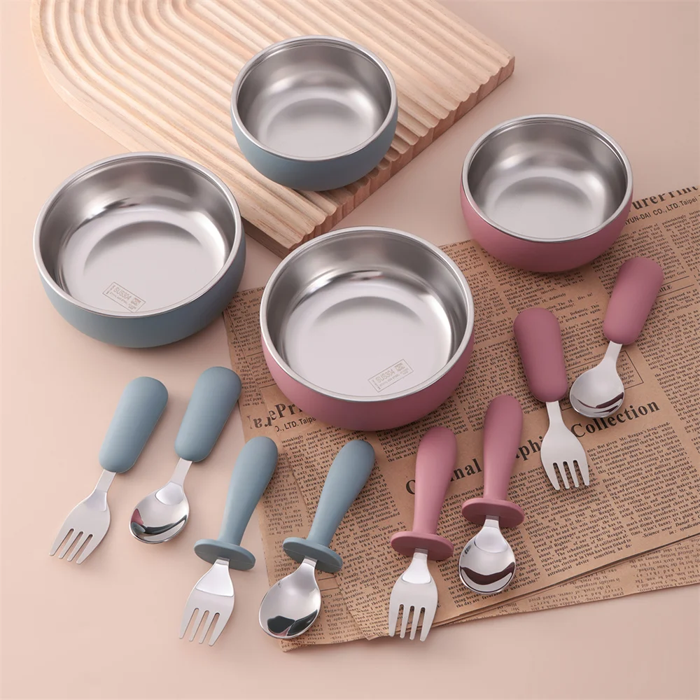 Utensilios en uso durante comida