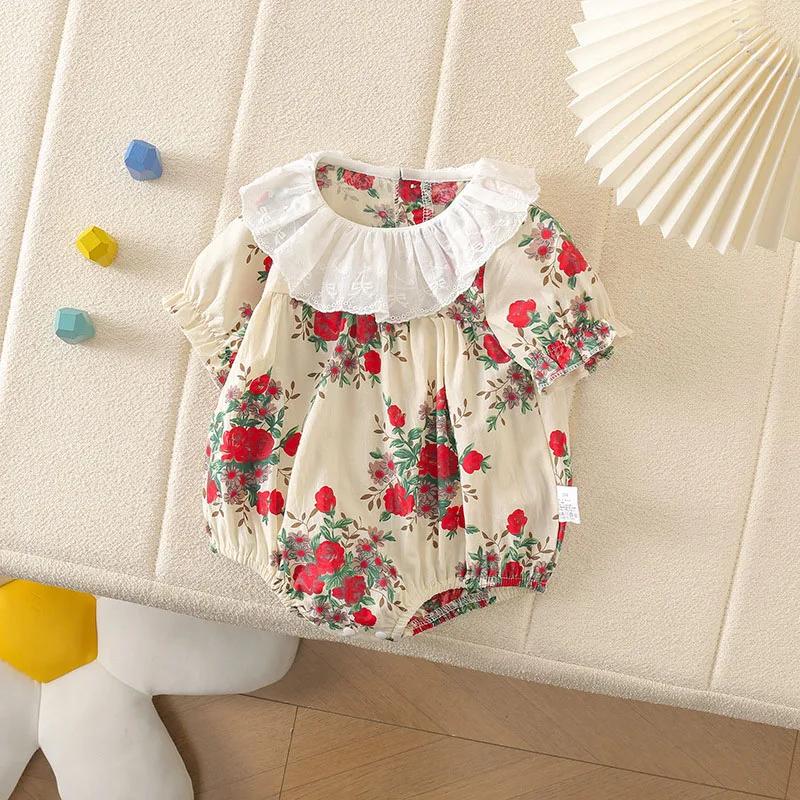 Body floral para bebé niña con cuello de encaje