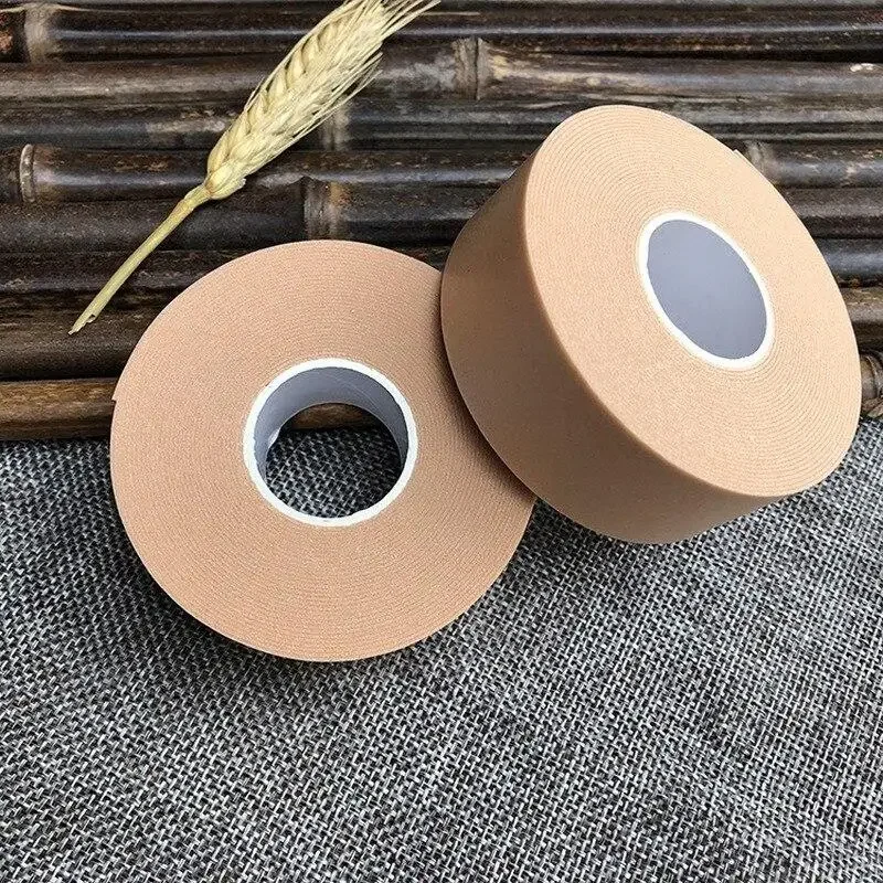 Rollo de cinta de yeso de goma autoadhesiva, adhesivo impermeable para el talón, almohadilla para el pie, suministros para el cuidado de bebés, niños y adultos, 2,5 cm x 4,5 m, 1 rollo - imagen 2