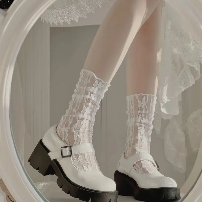 Calcetines Lolita de encaje para niñas – Blanco y negro verano
