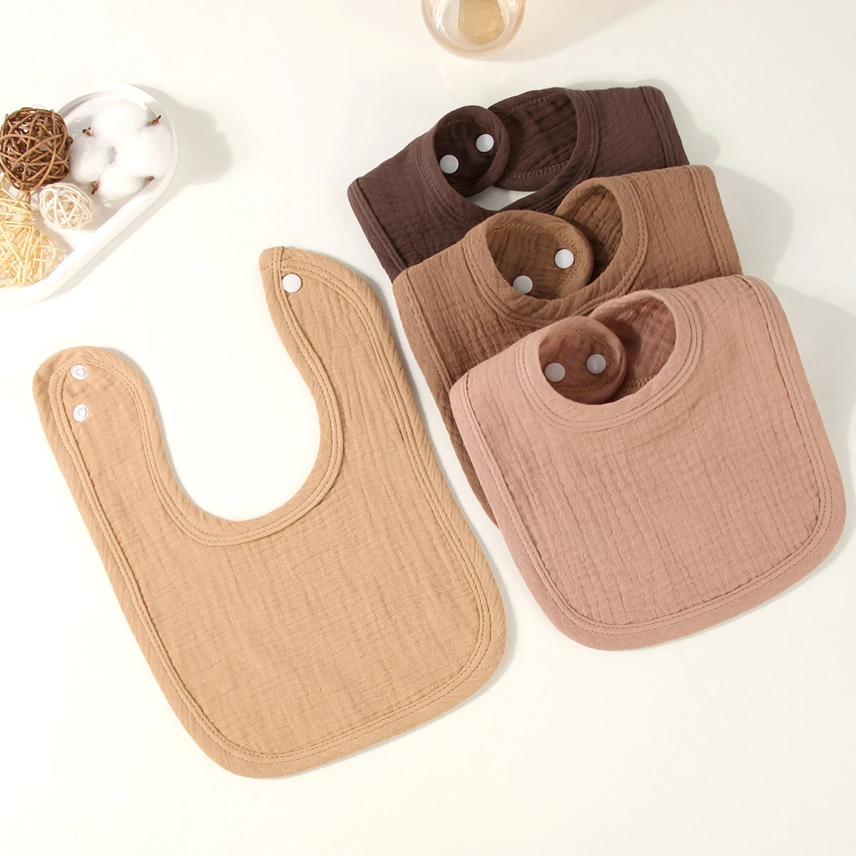 Babero de gasa de algodón puro para bebé, toalla de Saliva suave y transpirable en forma de U para bebés, cubierta de cuello cómoda y aireada para bebés