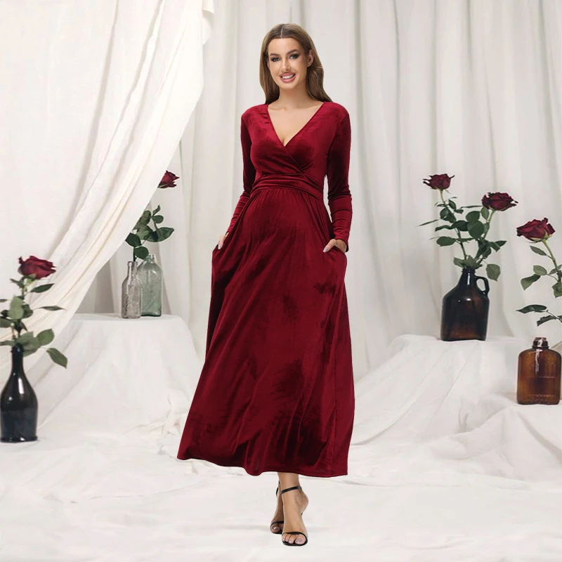 Vestido de terciopelo para embarazadas – Cuello en V y manga larga - imagen 4