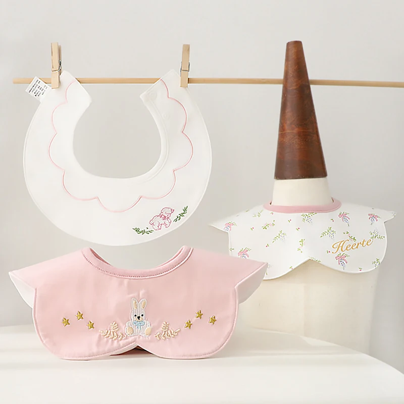 Baberos de algodón para bebé, paños para eructar bordados de dibujos animados, hebilla ajustable, bufanda para bebé, cuidado de la Saliva, toalla, accesorios para niños, 3 uds. - imagen 3