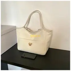 Bolsa pañales algodón con bordado de oso y bolsillos impermeables