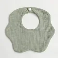 Gray green