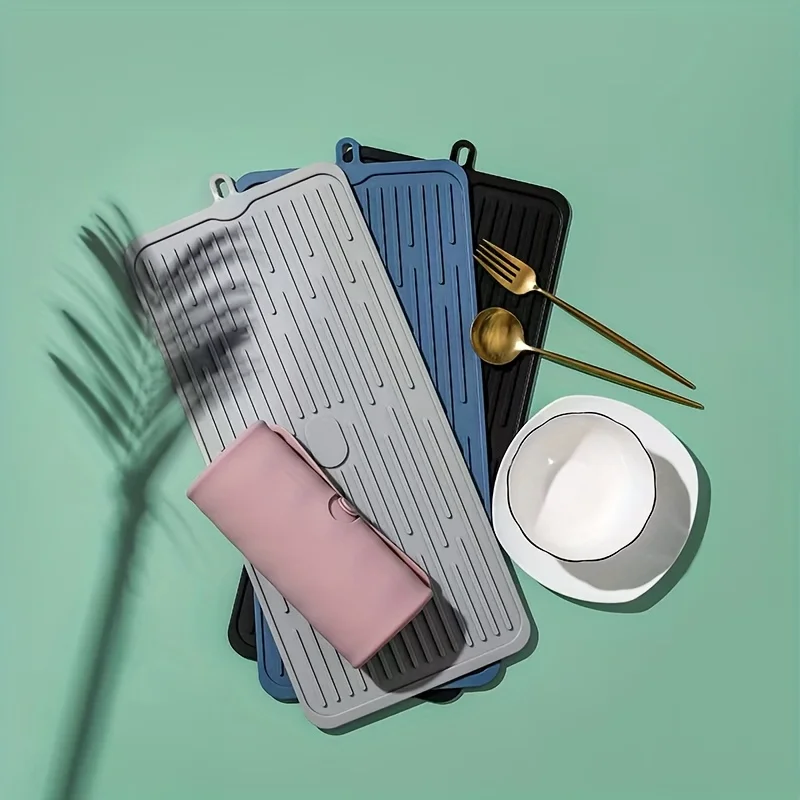 Estera para secar platos enrollable de silicona, antideslizante, fácil de limpiar con diseño de orificio para colgar, uso versátil en cocina y baño - imagen 4