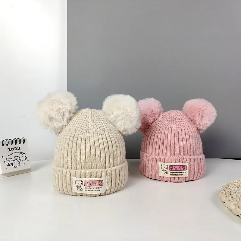 Gorro de bebé con pompon – Otoño e invierno, cálido y suave - imagen 4