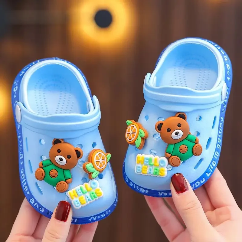 Zapatillas para niños, bonitos dibujos animados, niñas y niños con suelas blandas, bolsas para bebés, zapatos perforados, sandalias para el hogar y el bebé - imagen 4