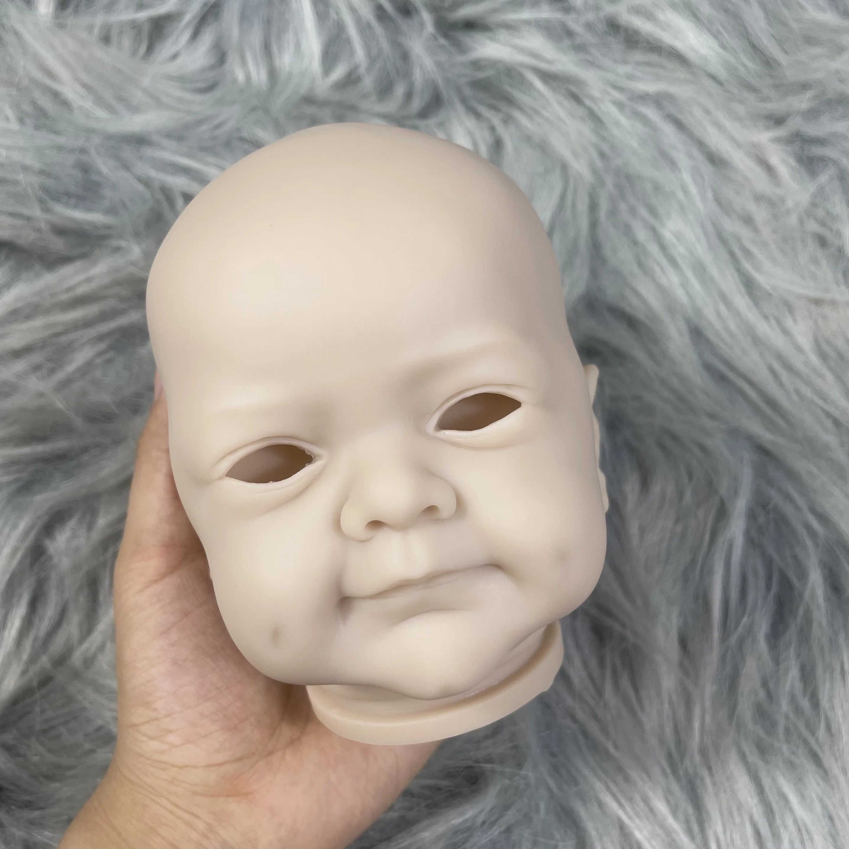 MRB Sanya muñeca reborn realista de vinilo sin pintar - imagen 2