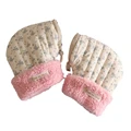floral handle gloves