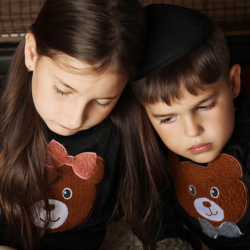 AA-sibling familia a juego pijamas de terciopelo negro para niños camisón mameluco de bebé conjunto de pijamas de oso sherpa