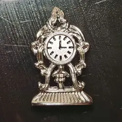 Reloj de escritorio en miniatura con alarma para casa de muñecas