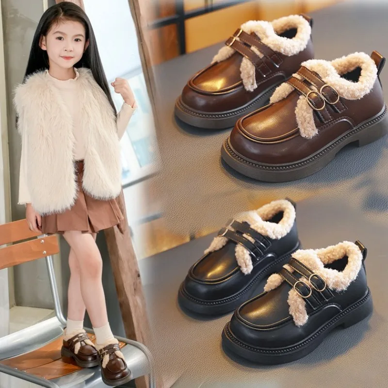 Mocasines para niños 2025, nuevo estilo de invierno, suela plana para niños, bota individual para niños, zapatos casuales versátiles de estilo británico para hombres y mujeres