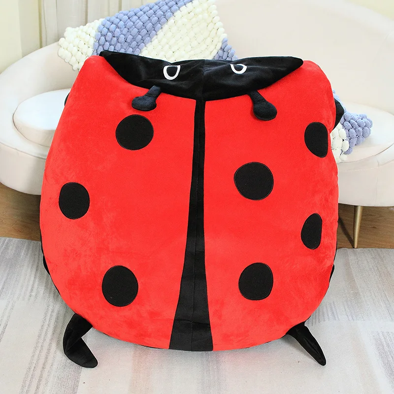 Almohada de peluche mariquita para niños – Suave y divertida - imagen 4