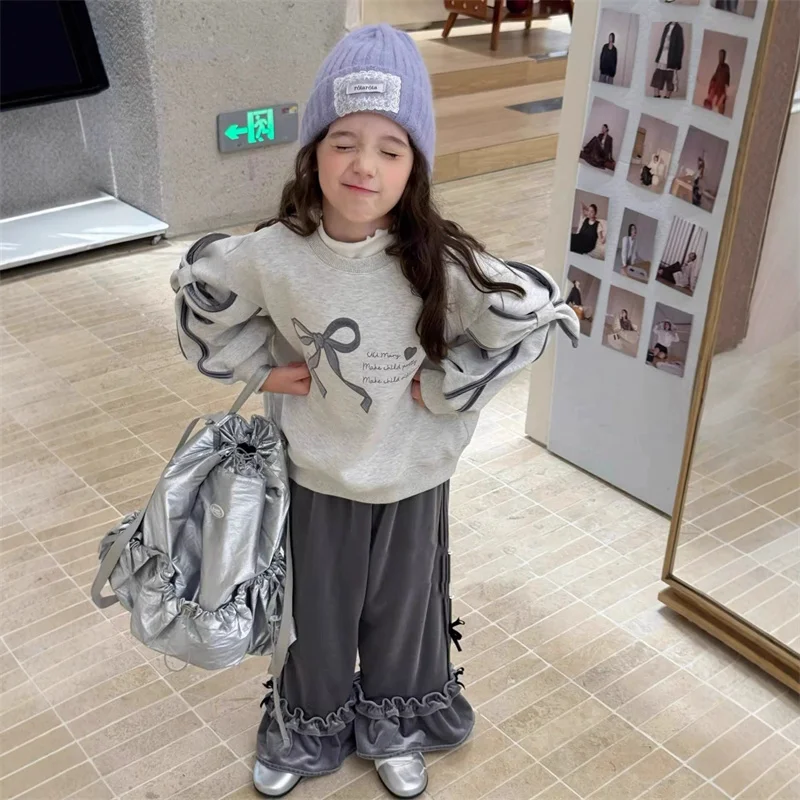 Sudadera con pajarita manga larga – Estilo casual infantil - imagen 2