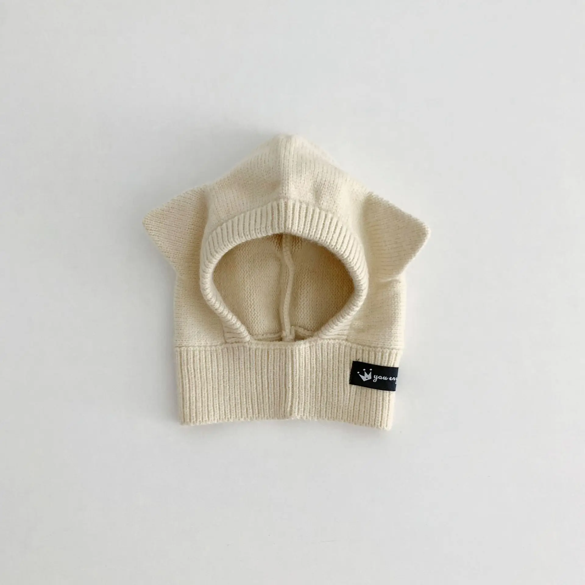 B-Beige