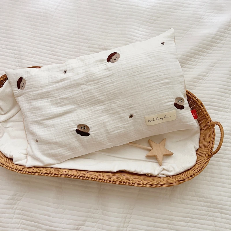 Venta al por mayor, funda de almohada de muselina para bebé recién nacido, funda de almohada de algodón con bordado de oso y conejito, sin necesidad de relleno - imagen 5