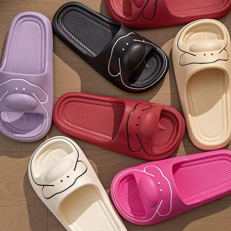 Pantuflas antideslizantes de oso con suela blanda y cómoda - imagen 3
