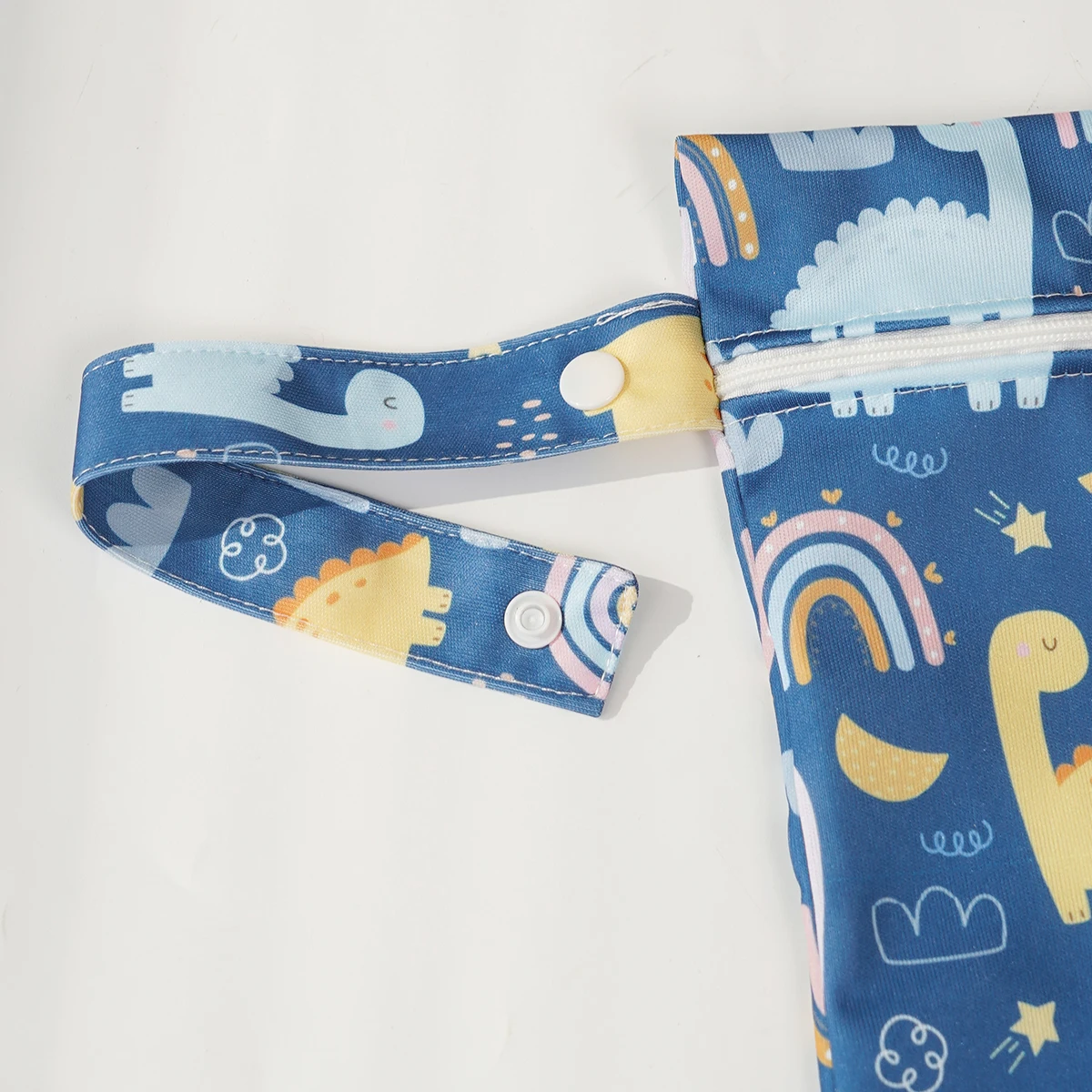 HappyFlute nuevos conjuntos de dos piezas con estampado de dibujos animados y plantas 26*36CM bolsillo de alto volumen diseño de cremallera impermeable bolsa de almacenamiento multiusos - imagen 4