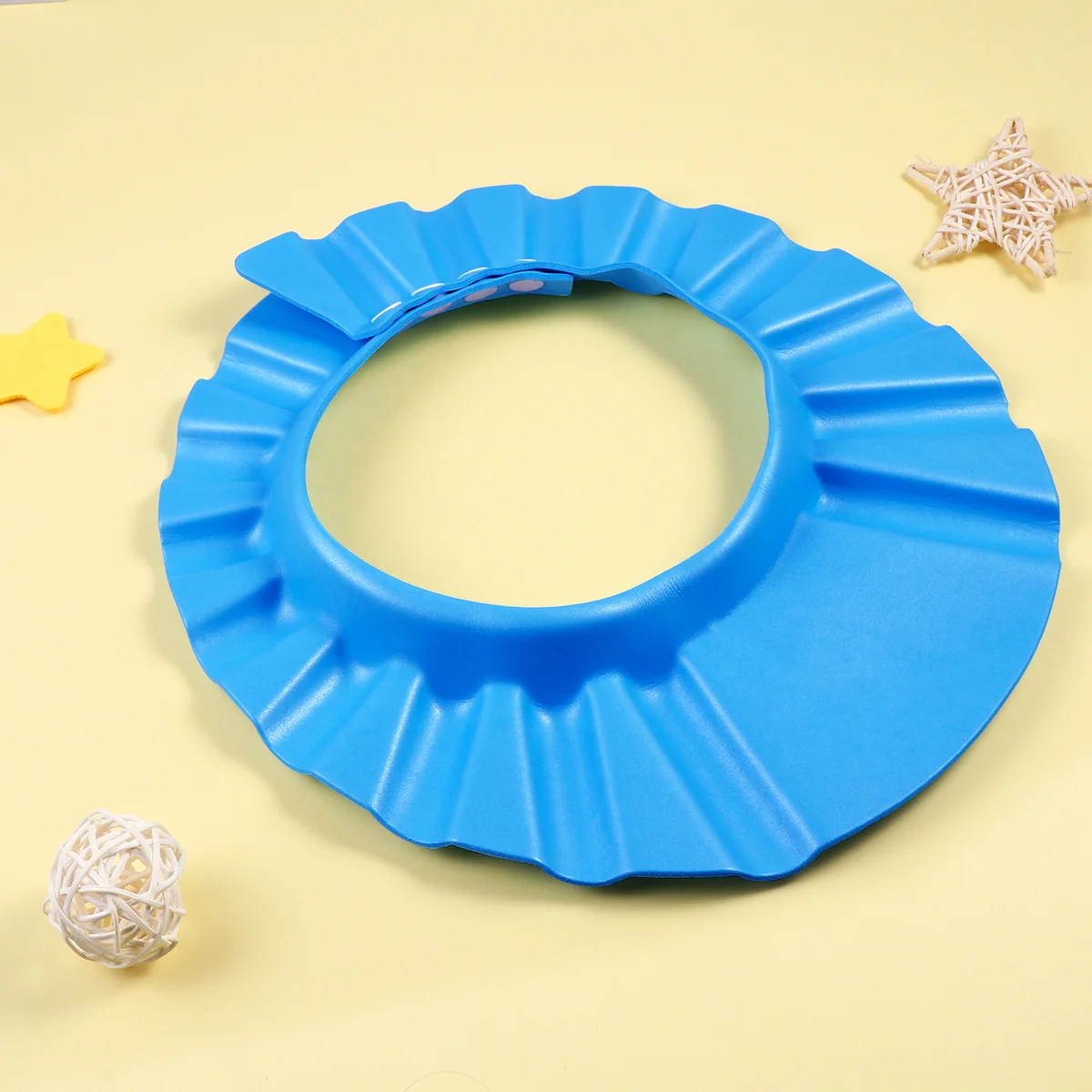 Gorro de baño para niños Gorro de ducha ajustable para bebé 80 ° C material elástico suave de secado rápido ligero resistente al calor para el ojo