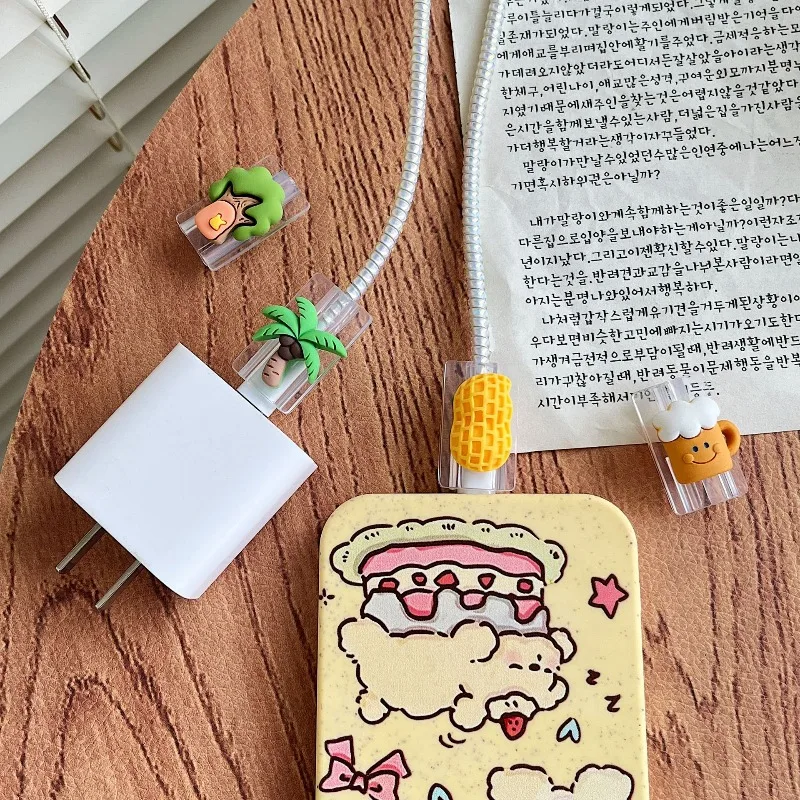 Enrollador de cables con dibujos animados – Organizador infantil para móvil - imagen 3