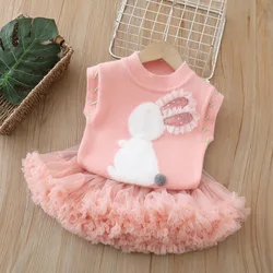 Conjunto de punto niña conejito – Chaleco y falda bailarina
