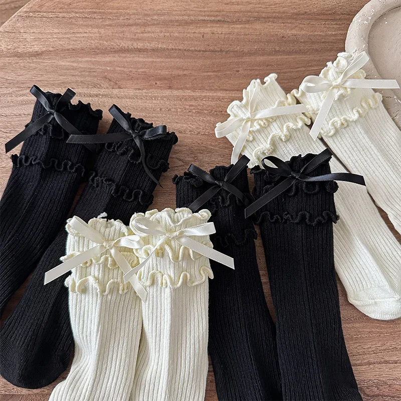 2 par/set de calcetines de algodón blanco crema estilo Lolita para niñas, calcetines de princesa con volantes de Triple capa y lazo coreano para niños pequeños y niños - imagen 3