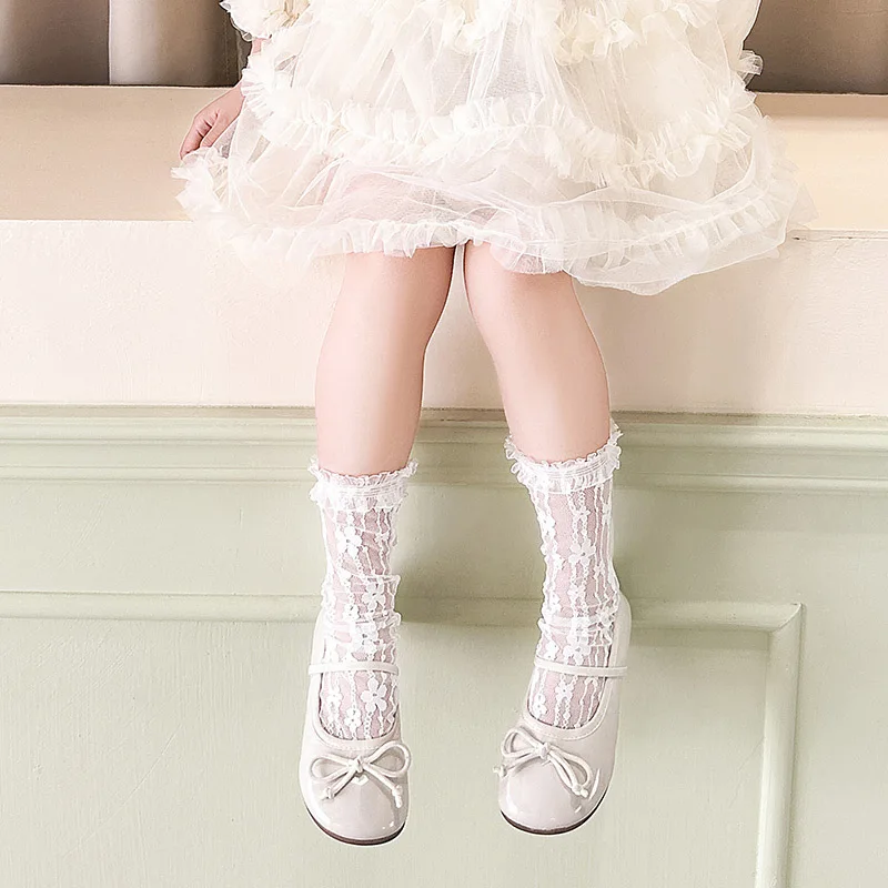 1 par de calcetines dulces de encaje de verano para niños y niñas, calcetines finos de nailon transpirables para la escuela, calcetines de algodón suave con bordado de corazón Floral - imagen 4