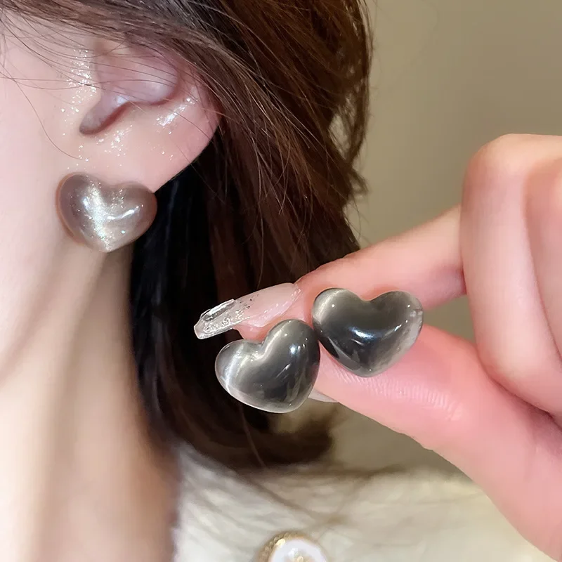 Pendientes de corazón de amor difuminado para mujer, pendiente de tuerca dulce y brillante, joyería femenina, accesorios de temperamento para fiesta, regalos de diseño