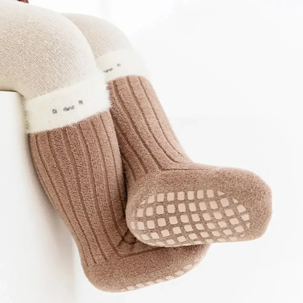 Calcetines de invierno a la moda para bebé, calcetines suaves y cálidos para niños pequeños, calcetines gruesos con bonitos dibujos para el suelo, calcetines para niños y niñas - imagen 3