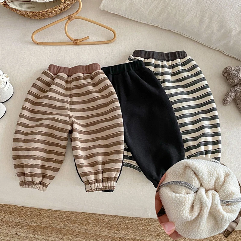 Pantalones de chándal suaves y cómodos para niños y niñas, pantalones con puños gruesos bloqueados de Color a rayas de estilo coreano, invierno 2025