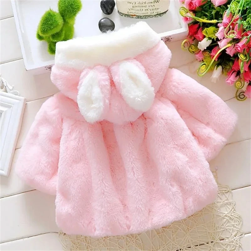Jersey de lana con orejas de conejo para niña – Cálido y minimalista - imagen 3