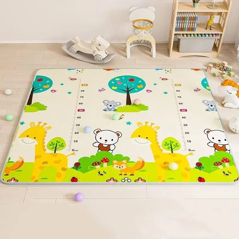 Alfombra de juegos infantil con motivos animados - imagen 3