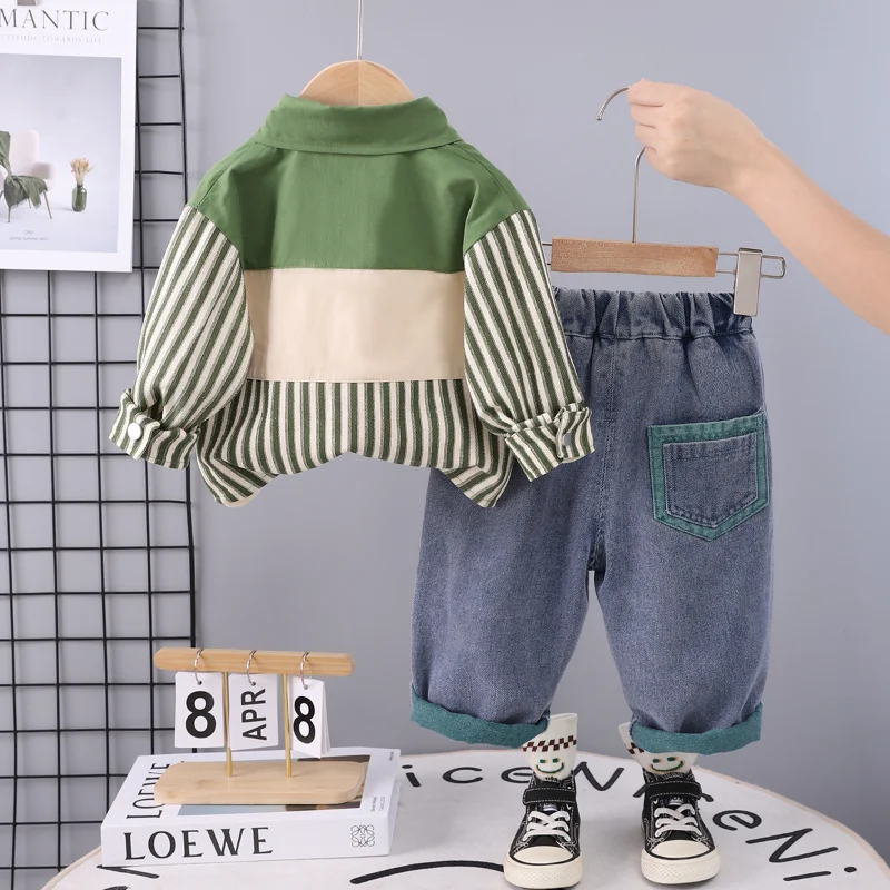 Conjunto de otoño para bebé con chaqueta, camiseta y pantalón - imagen 5