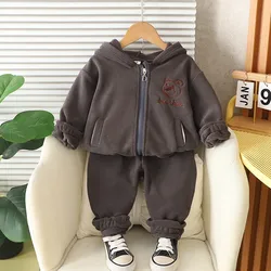 Abrigo bebé niña con chaqueta oso y pantalón lana