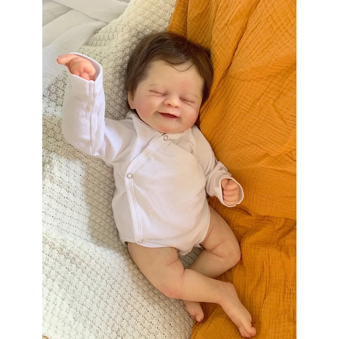 Bebe Alisha, muñecas Reborn ya terminadas, cara sonriente, muñeca durmiente para recién nacidos de la vida Real para niños, juguetes para niños, regalos - imagen 3