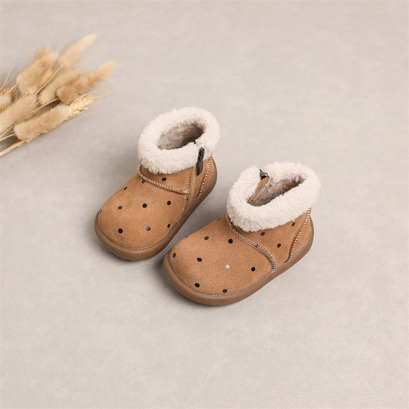 Otoño Invierno, botas de nieve para niñas, botas de cuero genuino para niños al aire libre, suela suave antideslizante, zapatos de princesa de puntos para niños pequeños - imagen 2