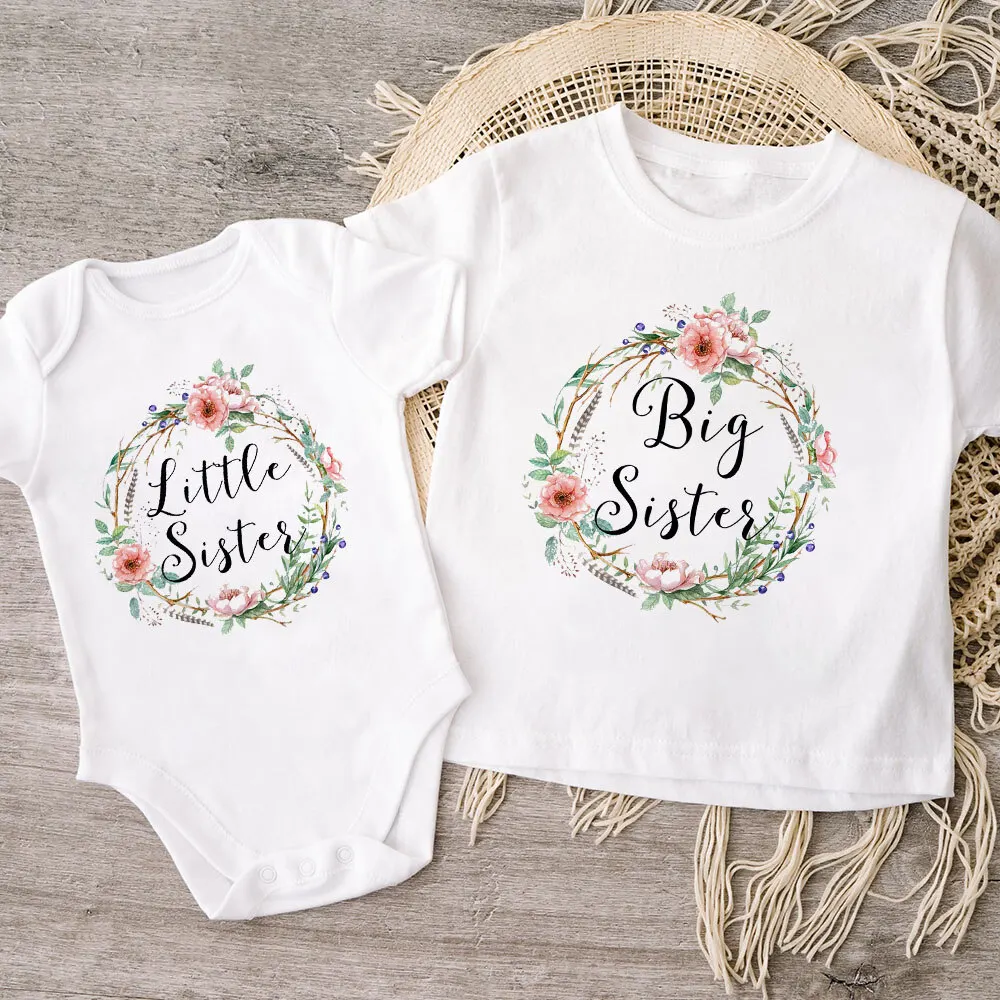 Conjunto estampado floral para bebé – Body manga corta y camiseta