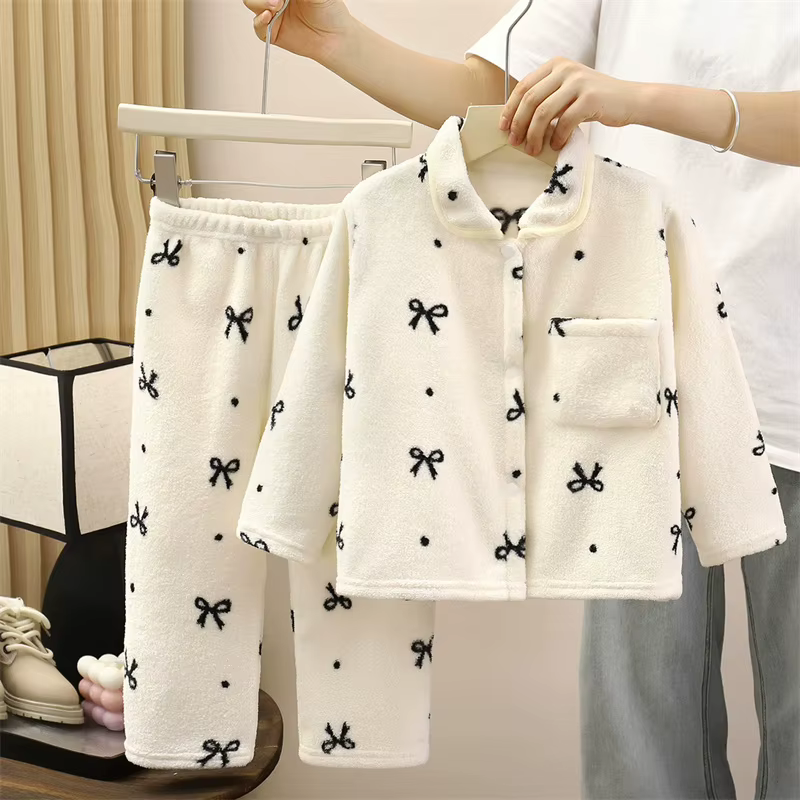 Pijama térmico de lana infantil – Estampado invernal para niños - imagen 4