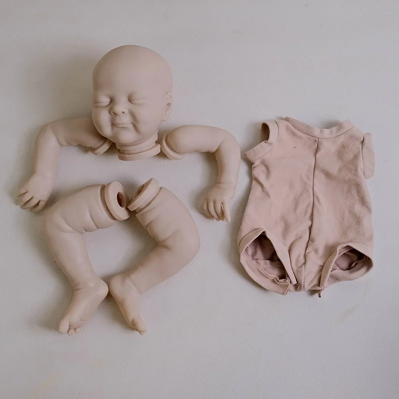 Muñeca Reborn Olivia realista de cuerpo blando - imagen 4