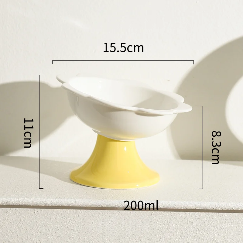 Oblique mouth white