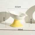 Oblique mouth white