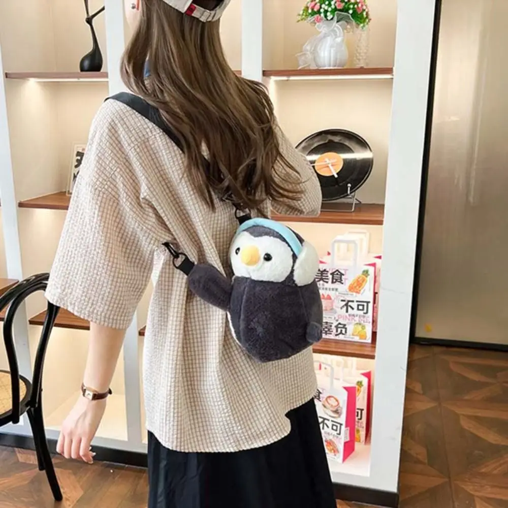 Bolso peluche pingüino infantil - Mochila bandolera de doble uso - imagen 2