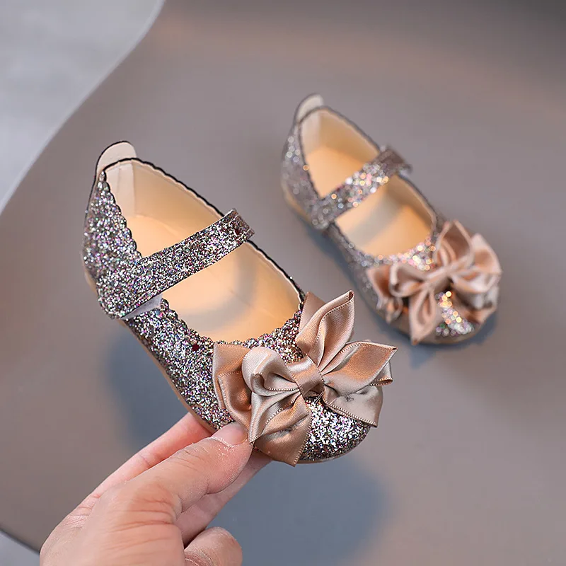 Zapatos antideslizantes con lazo para niña – Suela suave - imagen 4
