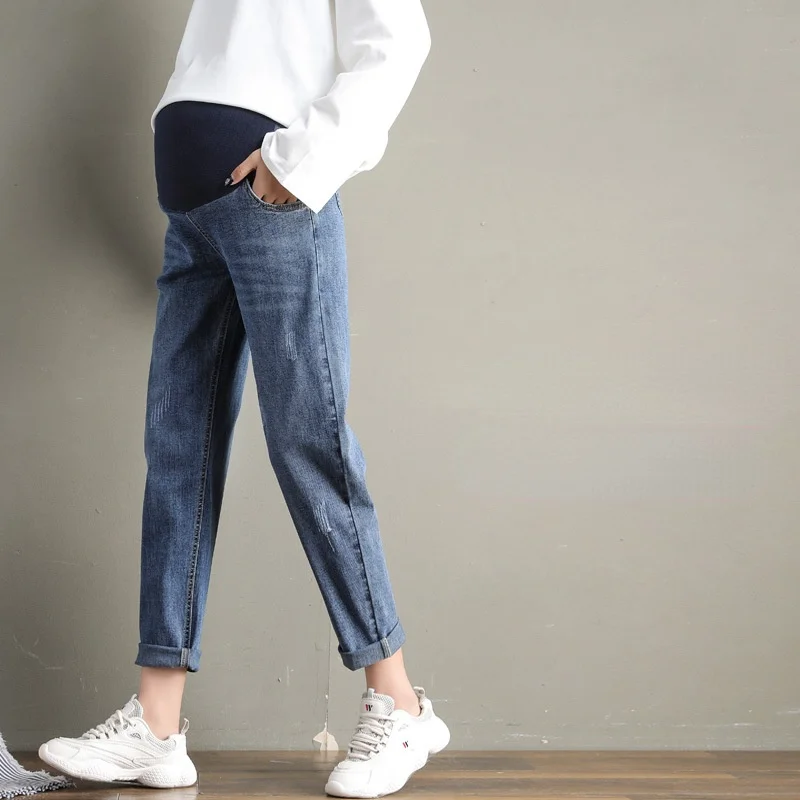 Vaqueros premamá de cintura alta con pernera suelta estilo novio - imagen 5
