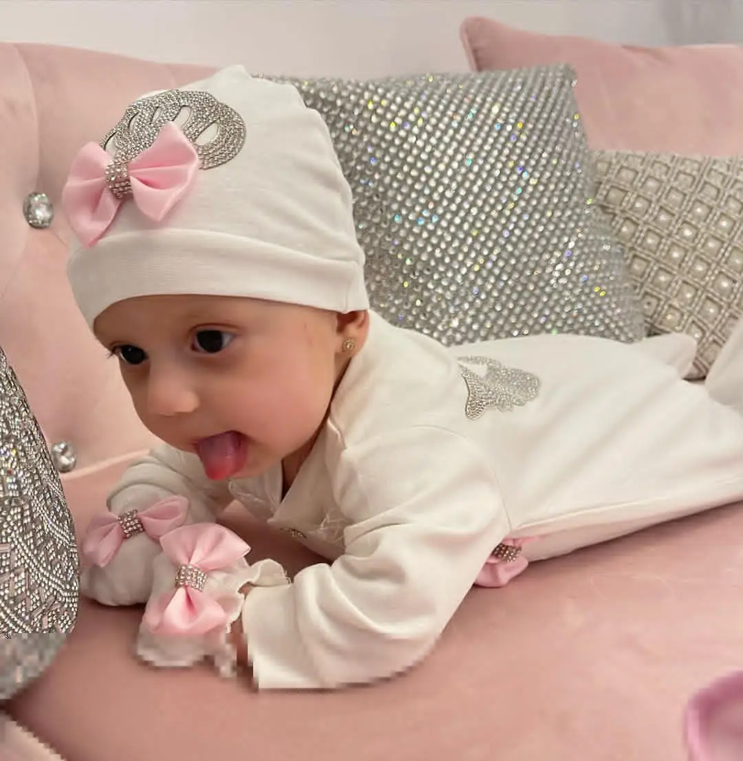 Conjunto de pelele de bebé fucsia hecho a mano, 3 uds., 100% algodón, ropa de nuevo diseño para recién nacido, traje de bebé de lujo de Organza nacarada personalizada preciosa - imagen 3