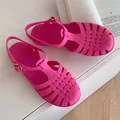 Cutout rose red