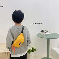 Riñonera cruzada infantil – Ajustable y práctica para viajes