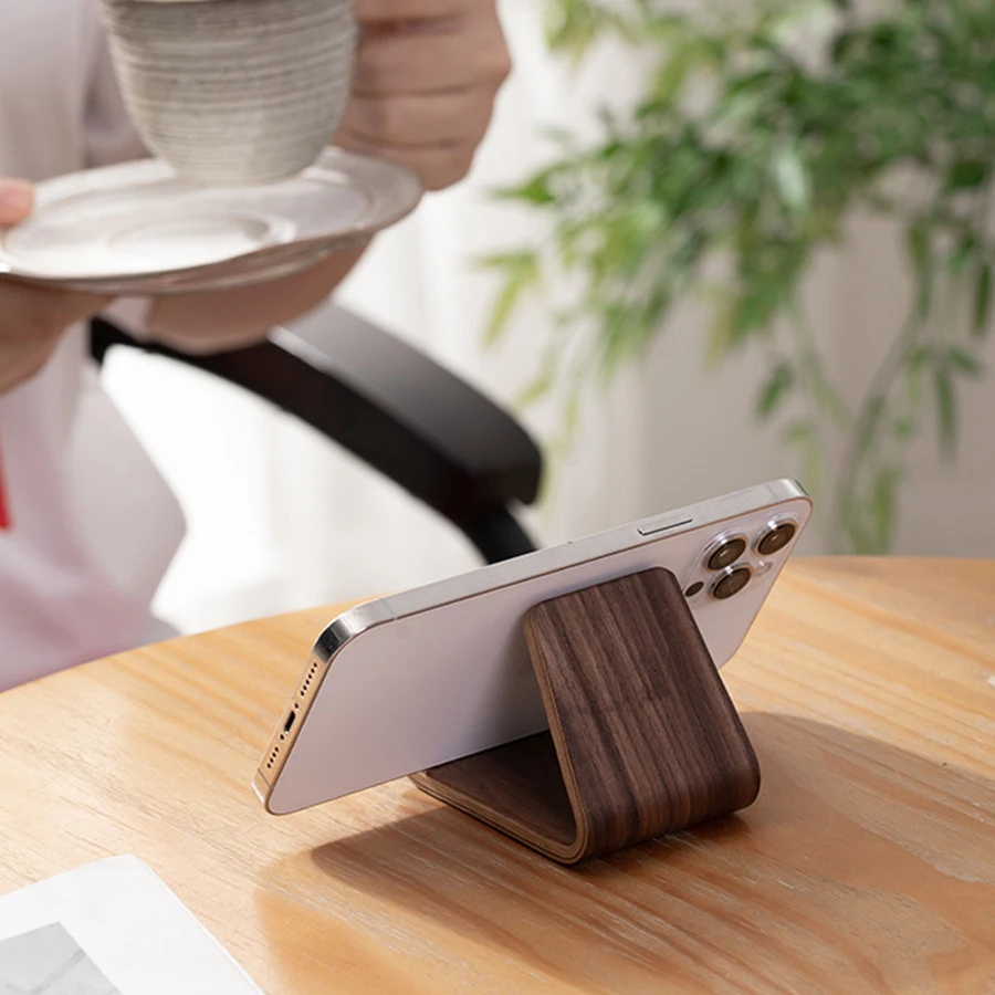 Organizador escritorio madera nogal – Soporte móvil y tarjetas - imagen 5