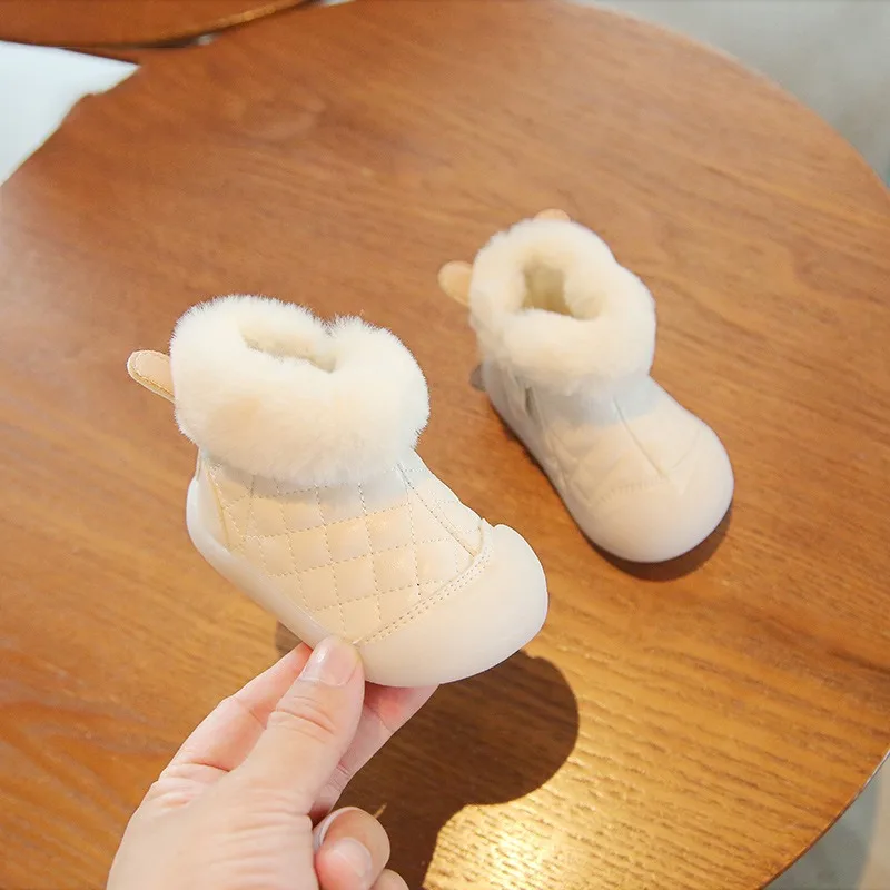 Otoño Invierno, botas de nieve para niñas, zapatos cálidos de felpa para niños al aire libre, botas antideslizantes de suela suave para niños, zapatos para niños pequeños de dibujos animados - imagen 3